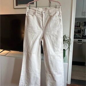 J. Crew Trouser Jeans in Ecru. Size 31